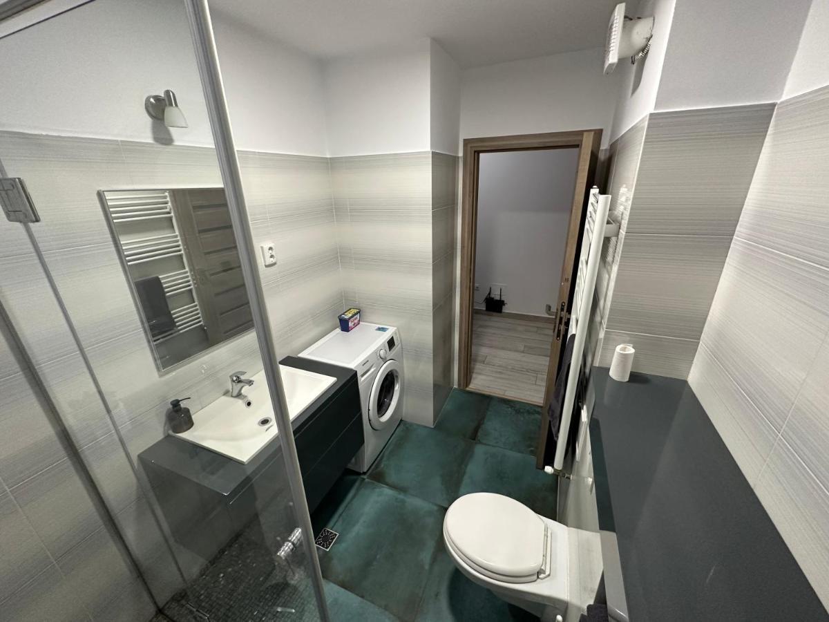 Bta Apartment Park Lake Kaloşvar Dış mekan fotoğraf